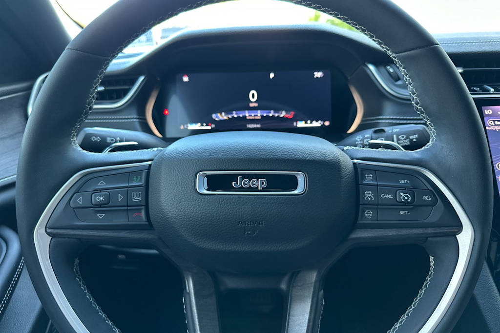 Thumbnail: 2024 Jeep Grand Cherokee - 29