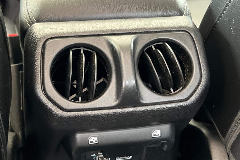 Thumbnail: 2020 Jeep Gladiator - 22