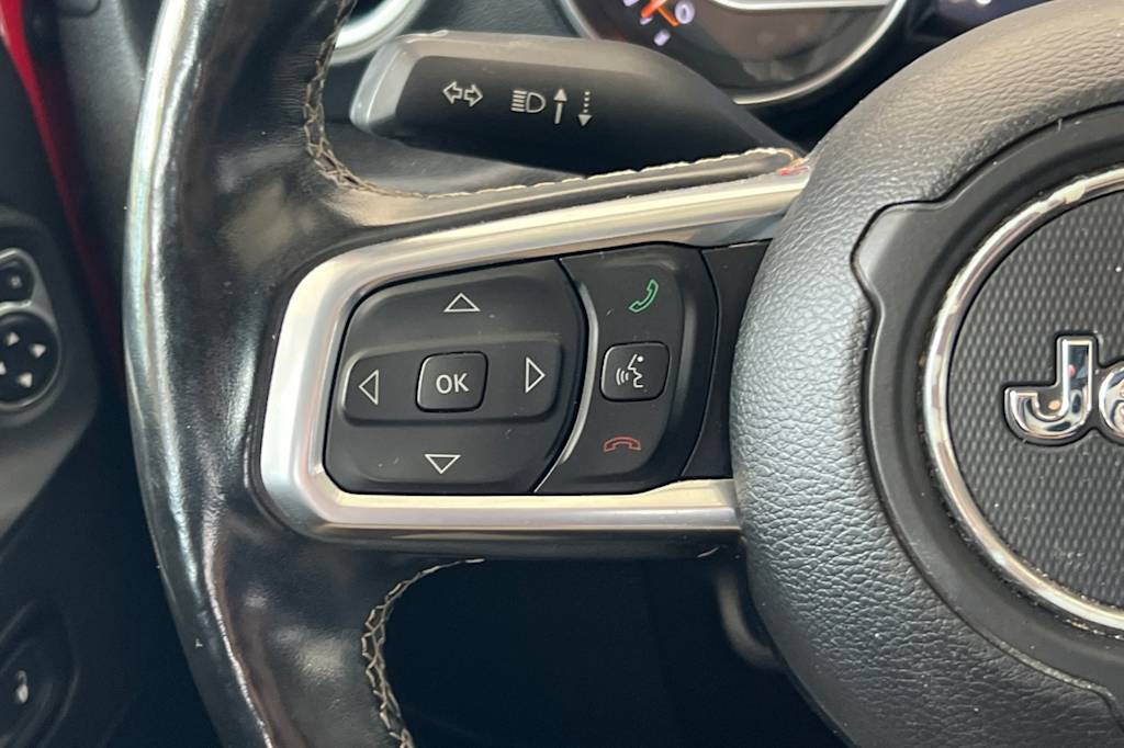 Thumbnail: 2020 Jeep Gladiator - 29