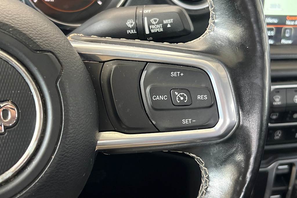 Thumbnail: 2020 Jeep Gladiator - 30