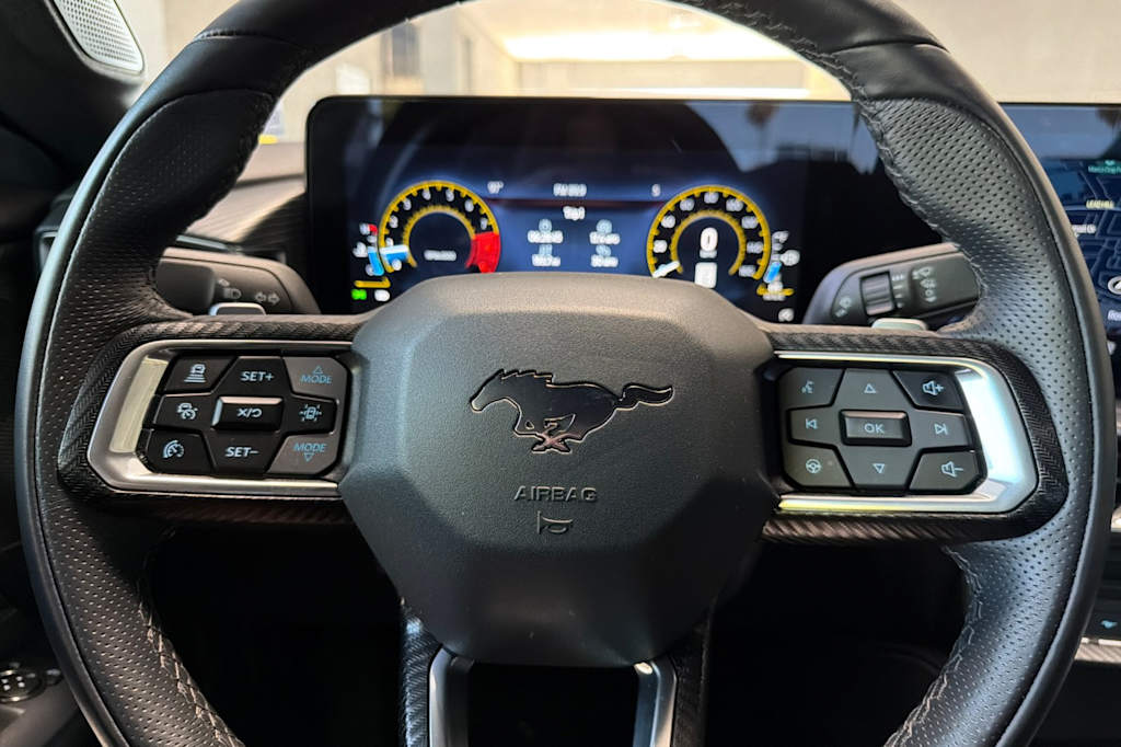 Thumbnail: 2025 Ford Mustang - 24