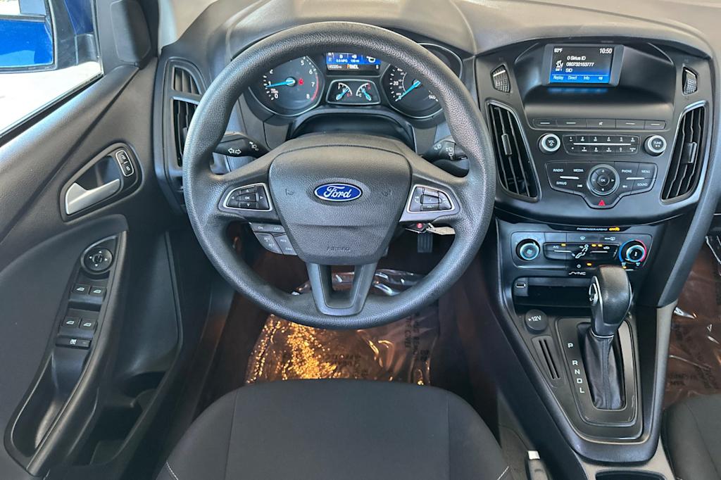 Thumbnail: 2018 Ford Focus - 9