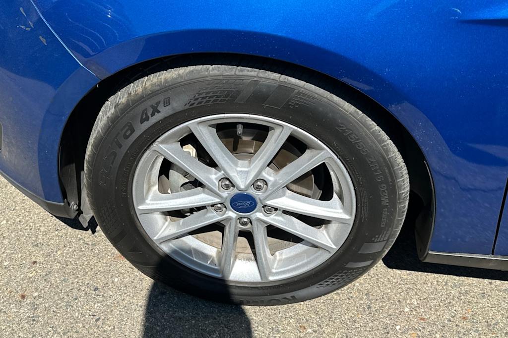 Thumbnail: 2018 Ford Focus - 21