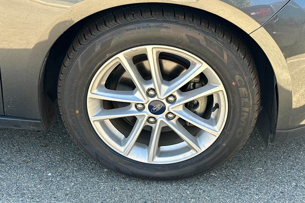 Thumbnail: 2018 Ford Focus - 6