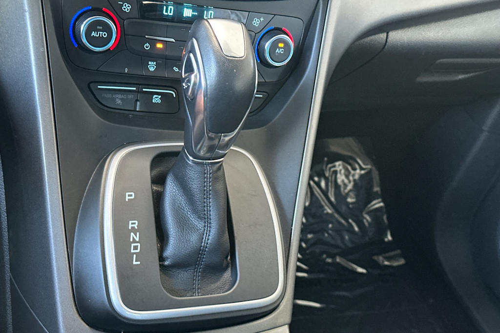 Thumbnail: 2017 Ford C-Max - 15