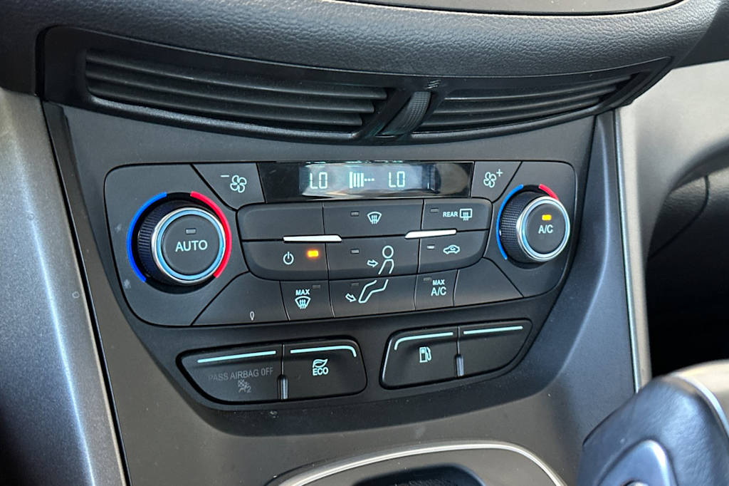 Thumbnail: 2017 Ford C-Max - 28