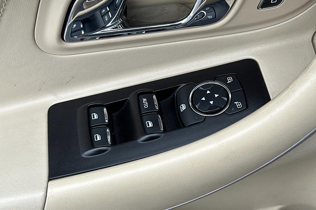 Thumbnail: 2018 Ford Taurus - 22