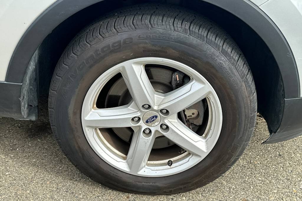 Thumbnail: 2017 Ford Explorer - 6