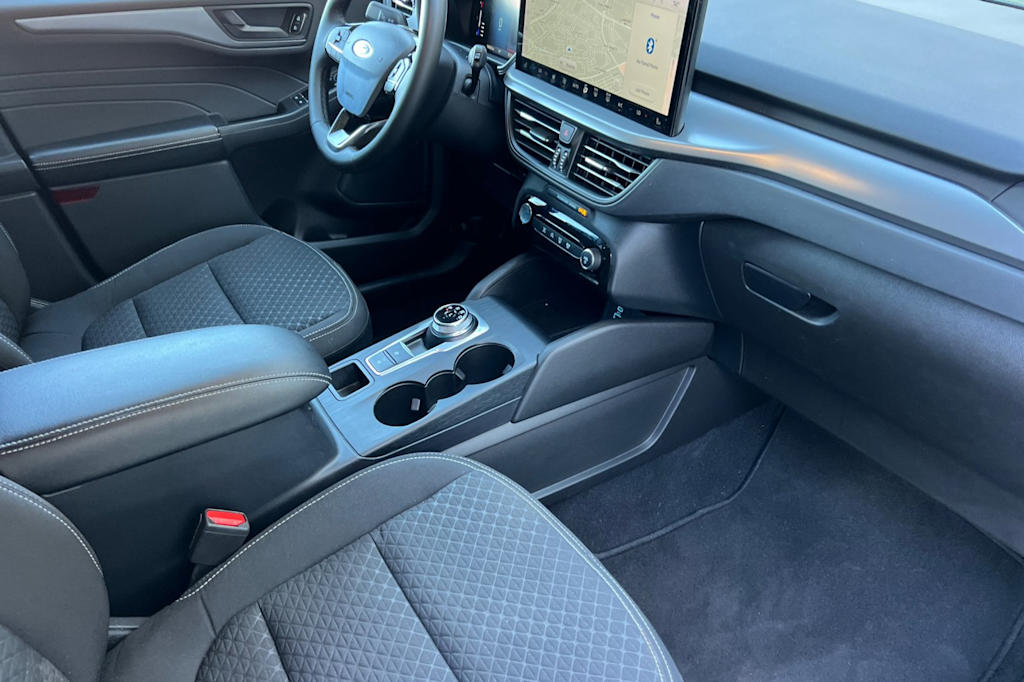 Thumbnail: 2023 Ford Escape - 13