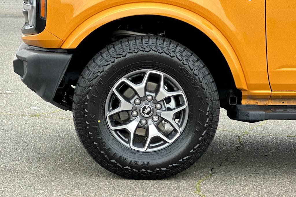 Thumbnail: 2022 Ford Bronco - 8