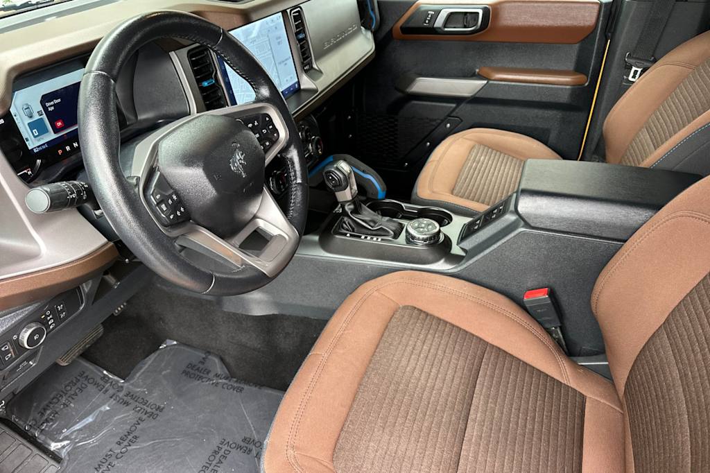 Thumbnail: 2022 Ford Bronco - 10