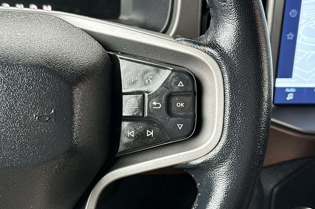 Thumbnail: 2022 Ford Bronco - 31