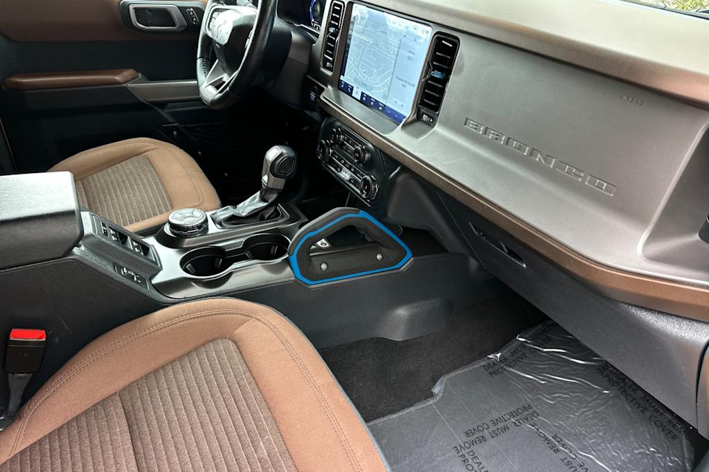 Thumbnail: 2022 Ford Bronco - 11