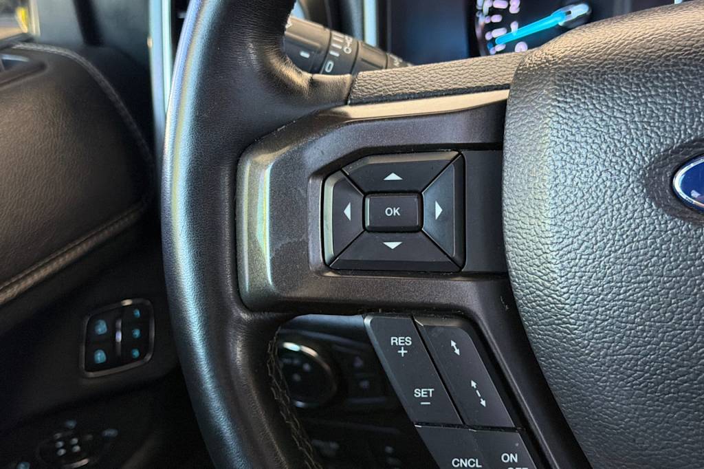 Thumbnail: 2021 Ford Expedition MAX - 32