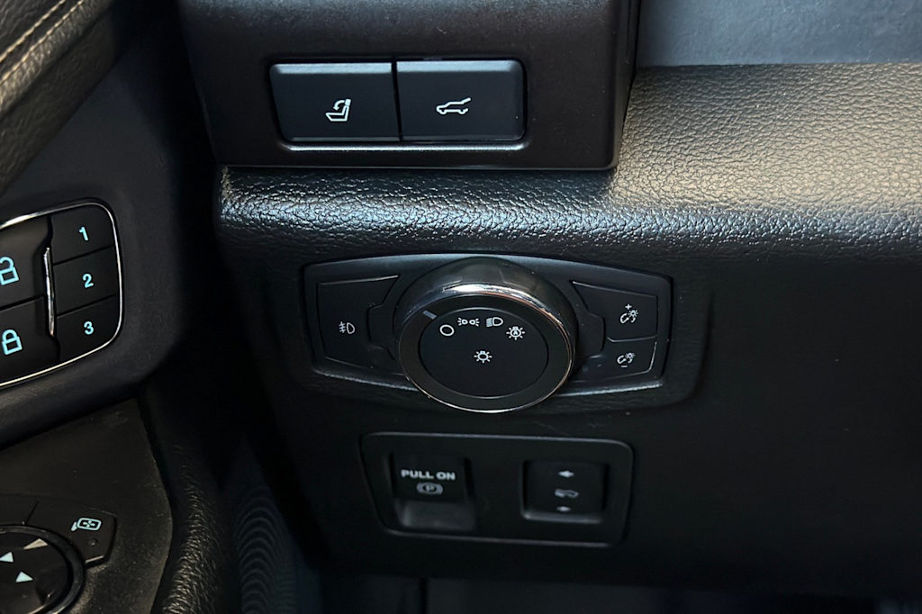 Thumbnail: 2021 Ford Expedition MAX - 35