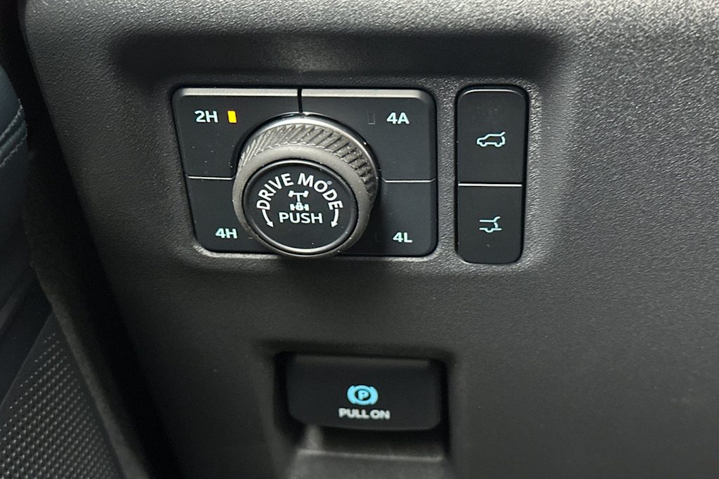 Thumbnail: 2025 Ford Expedition - 35