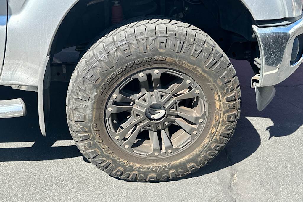 Thumbnail: 2015 Ford F-250 - 6