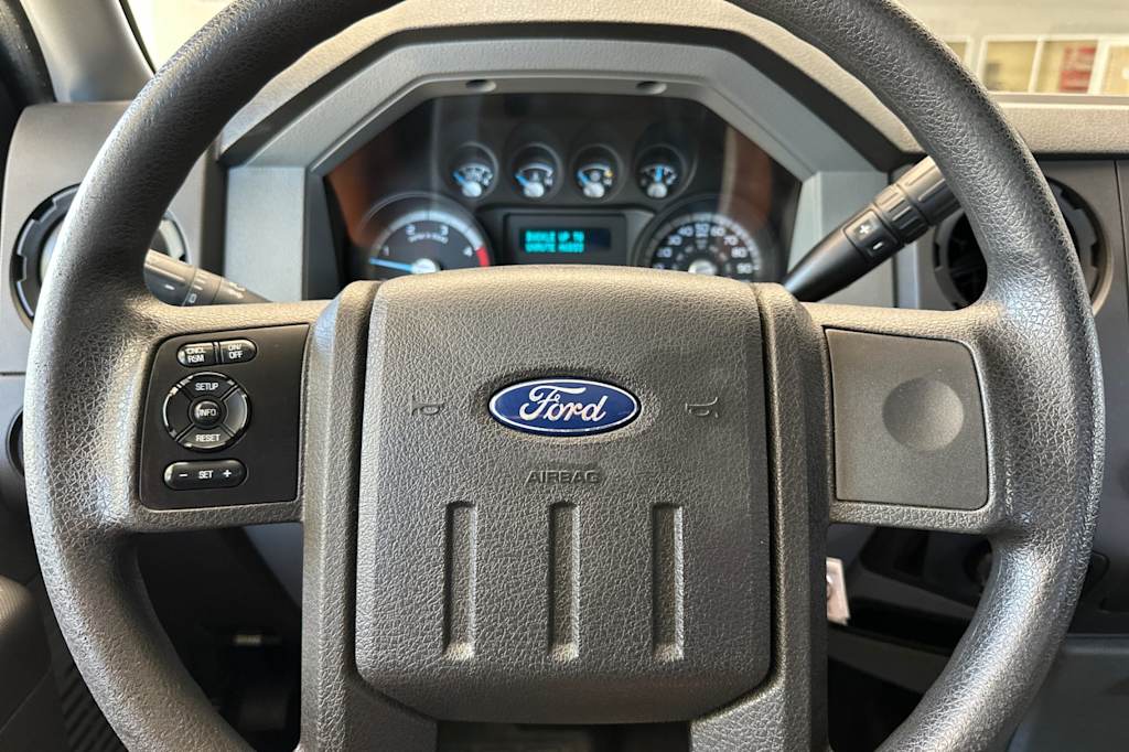 Thumbnail: 2012 Ford F-450 - 25