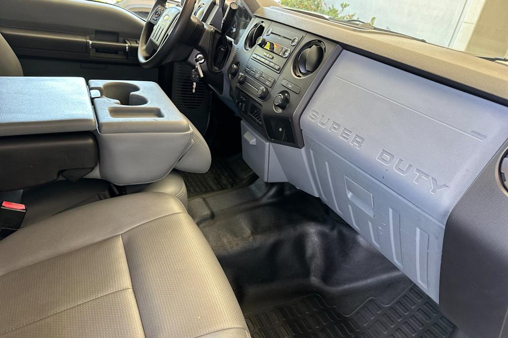 Thumbnail: 2012 Ford F-450 - 12