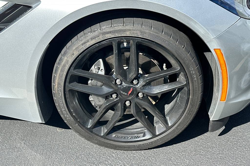 Thumbnail: 2018 Chevrolet Corvette - 6