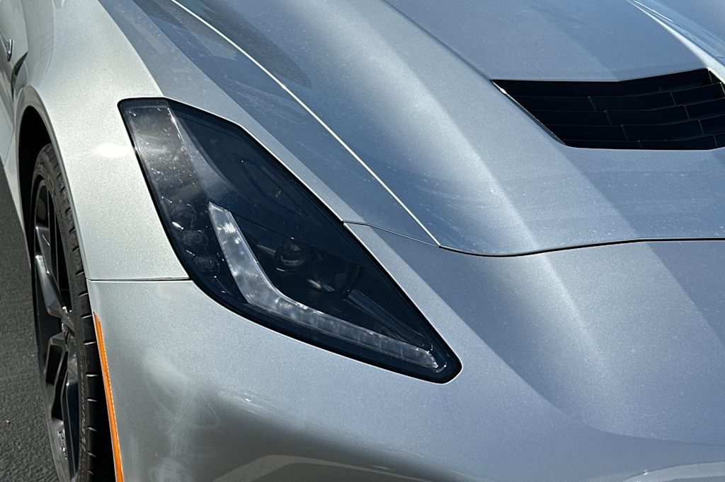 Thumbnail: 2018 Chevrolet Corvette - 11