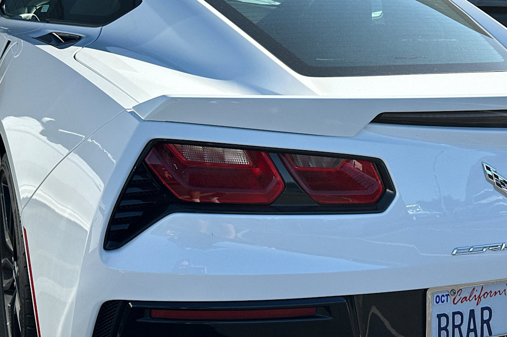 Thumbnail: 2015 Chevrolet Corvette - 9