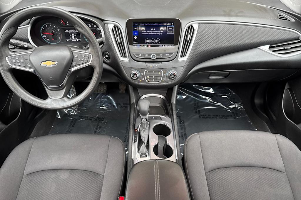 Thumbnail: 2023 Chevrolet Malibu - 2