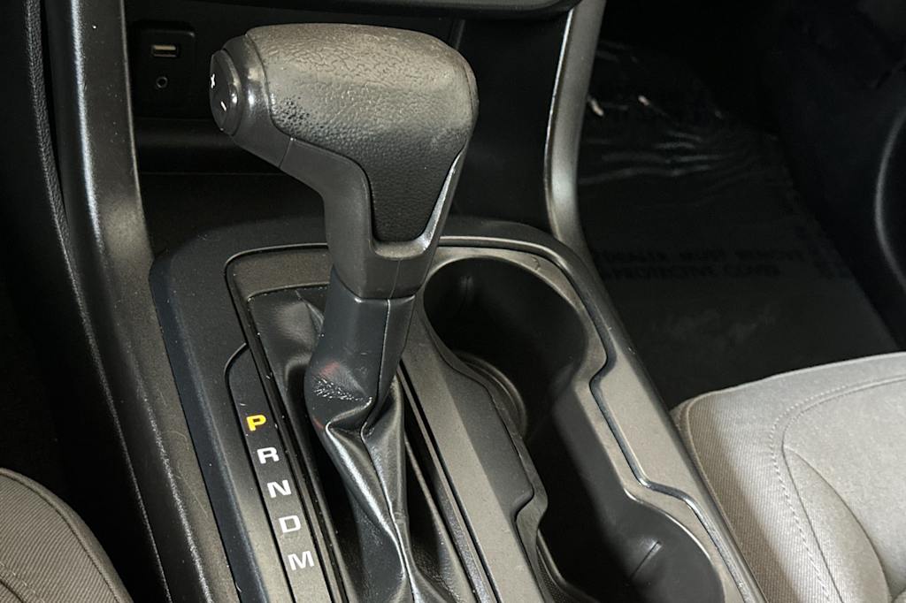 Thumbnail: 2016 Chevrolet Colorado - 15