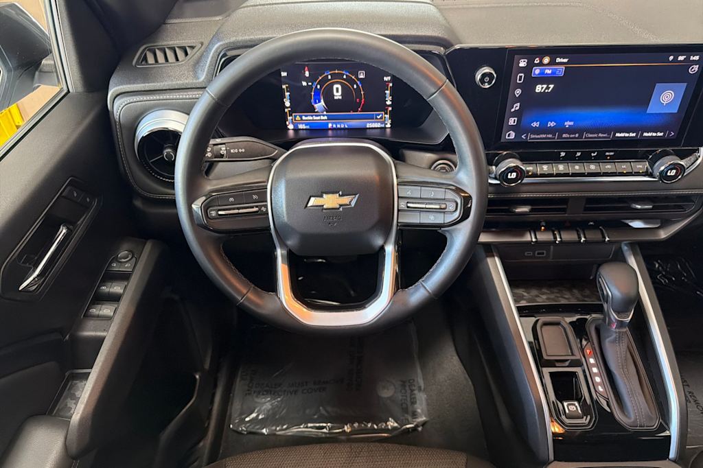 Thumbnail: 2023 Chevrolet Colorado - 9