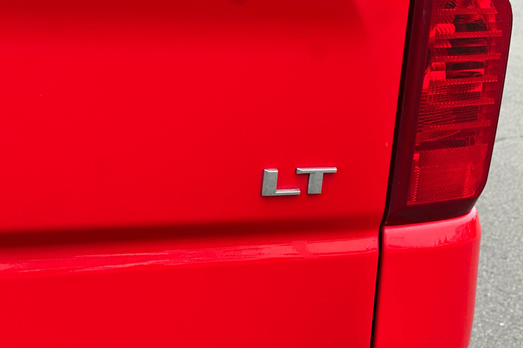 Thumbnail: 2019 Chevrolet Silverado 1500 - 32