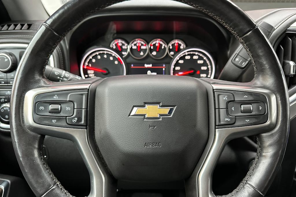 Thumbnail: 2019 Chevrolet Silverado 1500 - 27