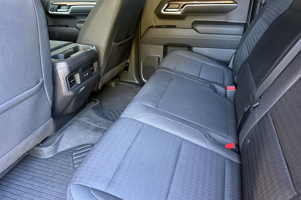 Thumbnail: 2022 Chevrolet Silverado 1500 - 11