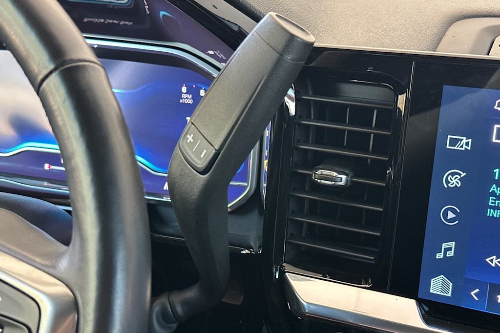 Thumbnail: 2022 Chevrolet Silverado 1500 - 13