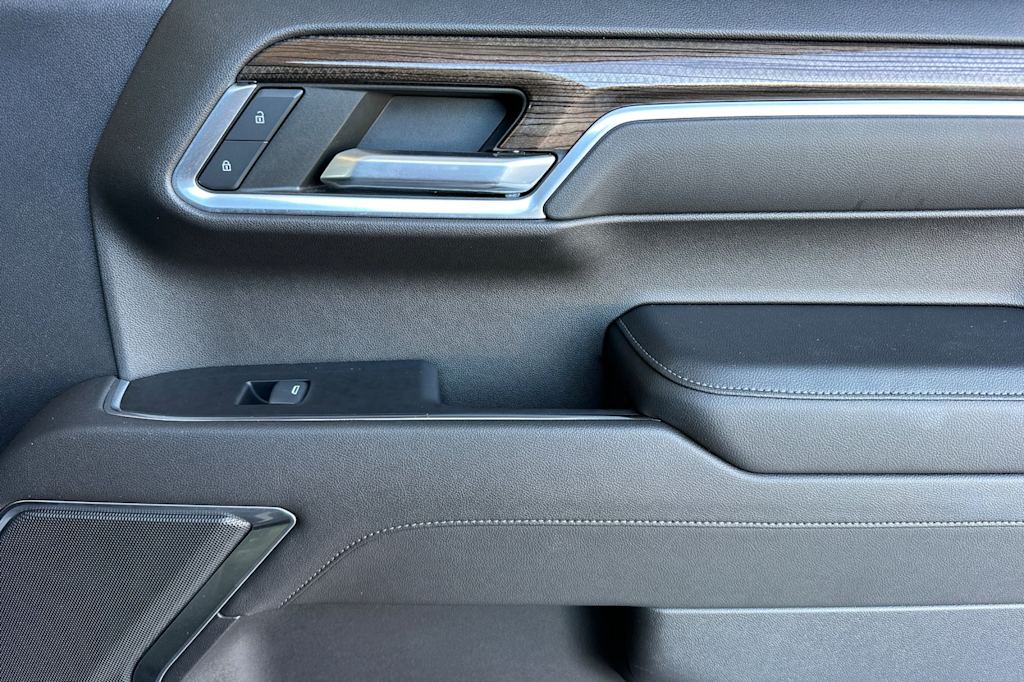 Thumbnail: 2022 Chevrolet Silverado 1500 - 24