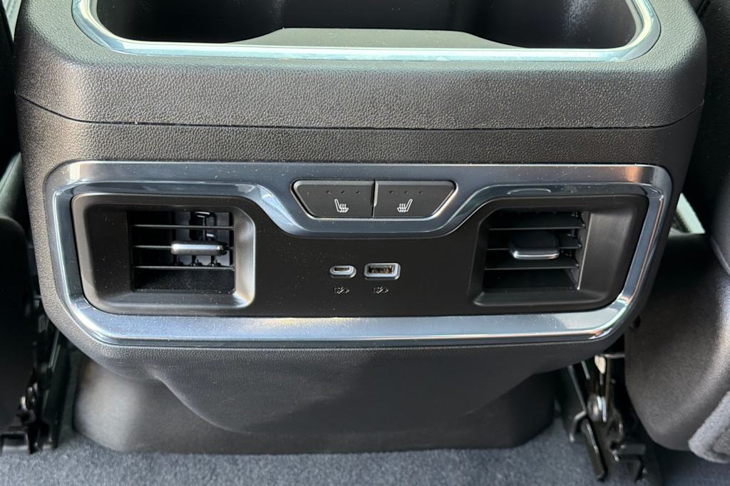 Thumbnail: 2023 Chevrolet Silverado 1500 - 22