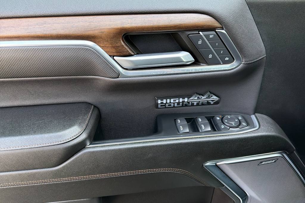Thumbnail: 2023 Chevrolet Silverado 1500 - 20