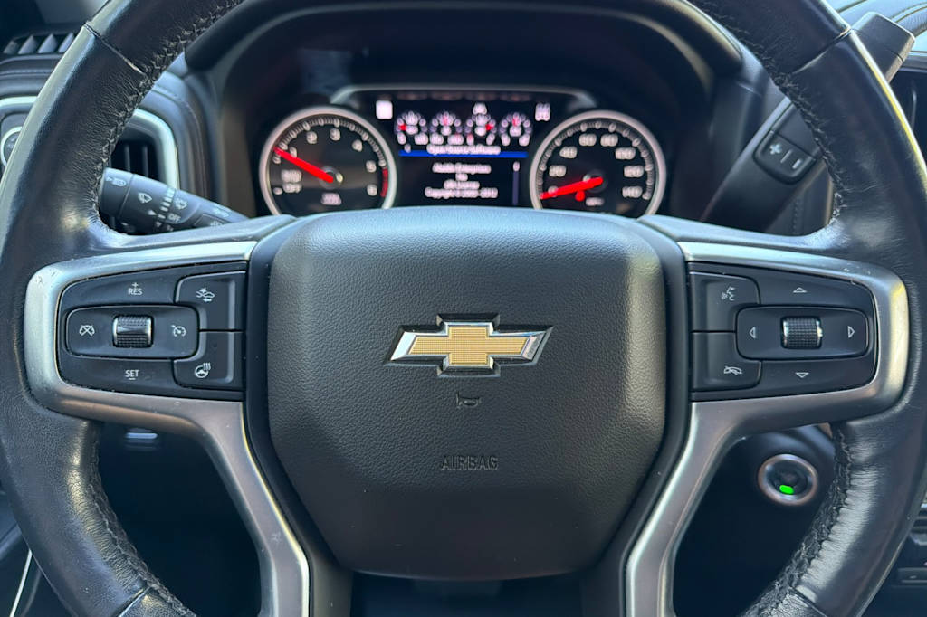 Thumbnail: 2020 Chevrolet Silverado 1500 - 29