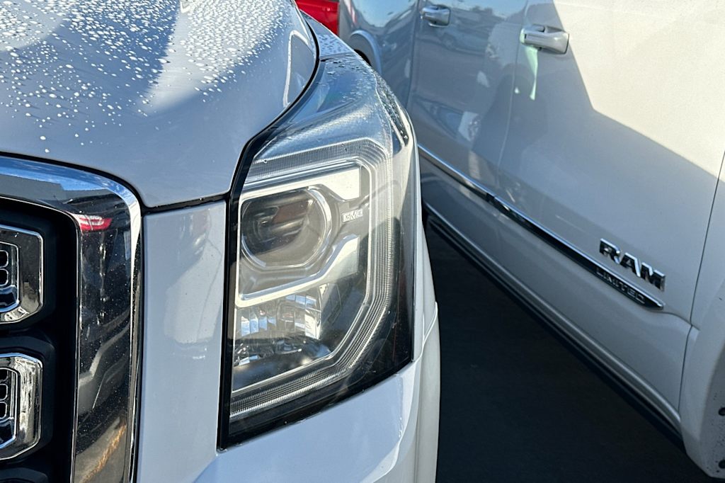 Thumbnail: 2017 GMC Yukon - 15