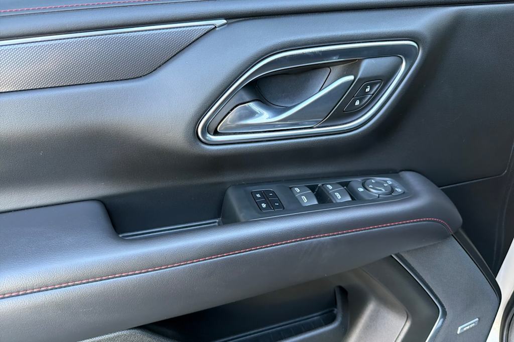Thumbnail: 2021 Chevrolet Suburban - 21