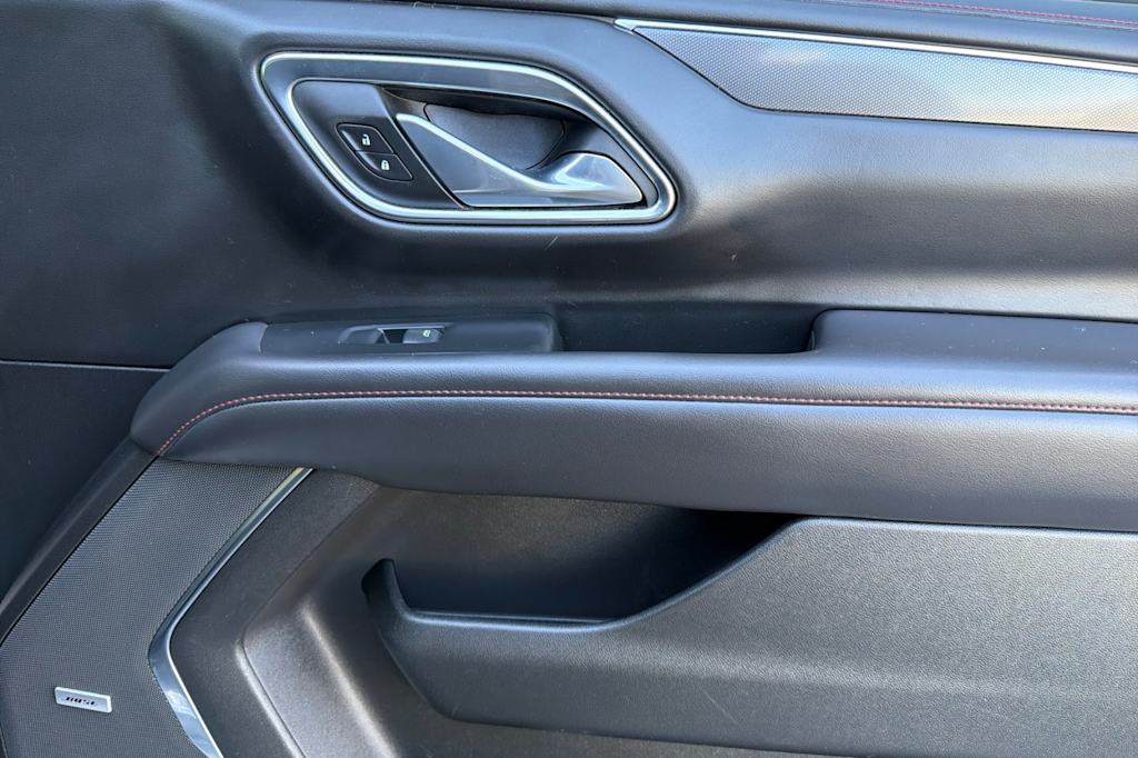 Thumbnail: 2021 Chevrolet Suburban - 25