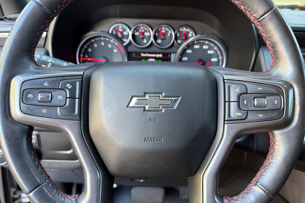 Thumbnail: 2021 Chevrolet Suburban - 31