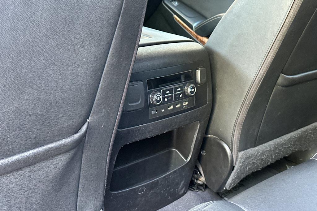 Thumbnail: 2019 Chevrolet Suburban - 23
