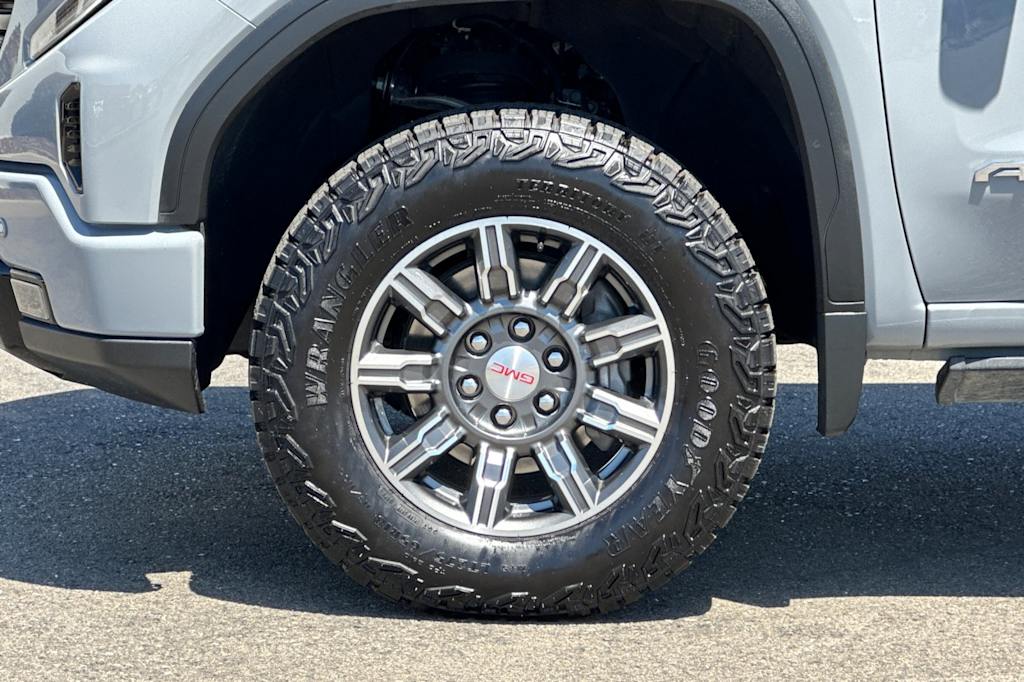 Thumbnail: 2024 GMC Sierra 1500 - 8