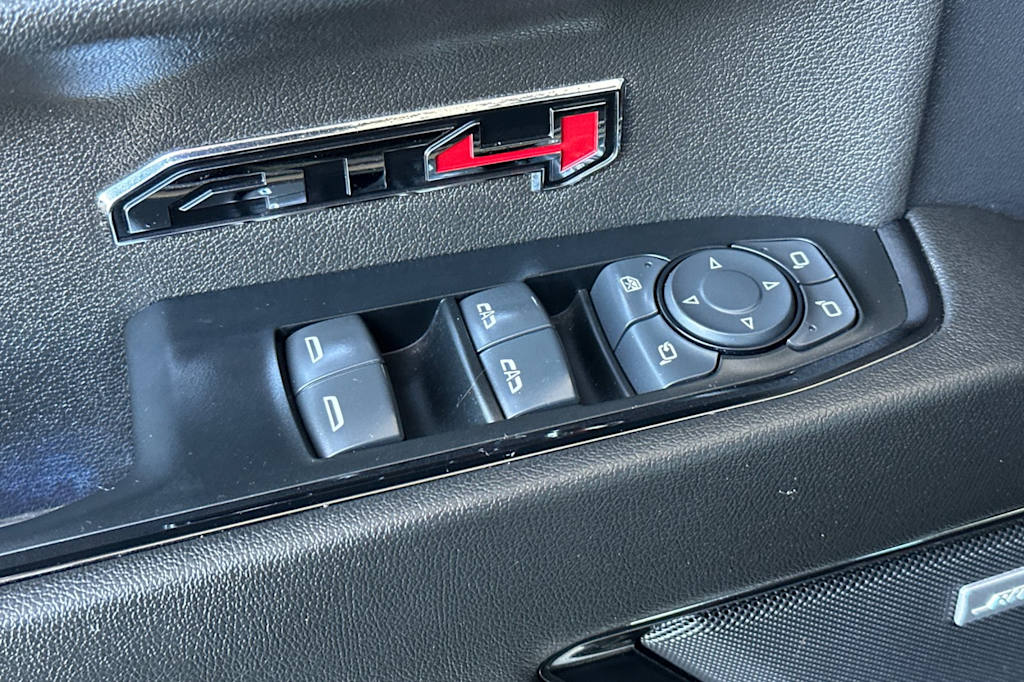 Thumbnail: 2024 GMC Sierra 1500 - 22