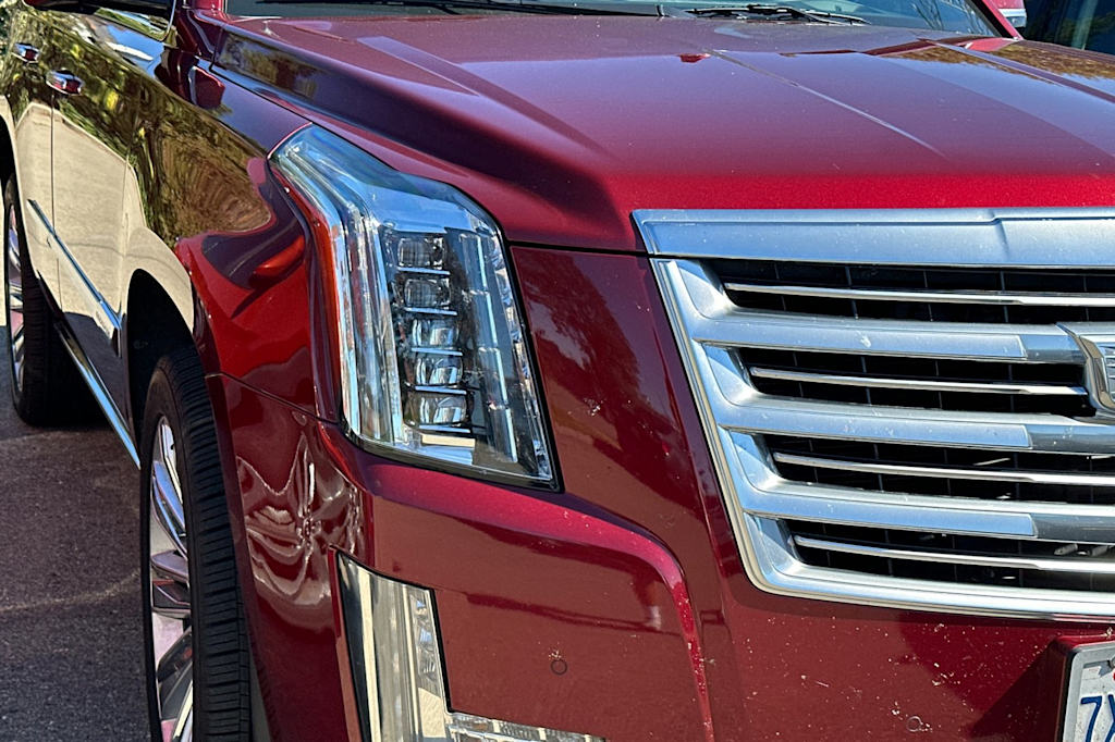 Thumbnail: 2016 Cadillac Escalade - 9