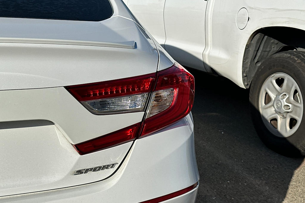 2019 Honda Accord Sport 19