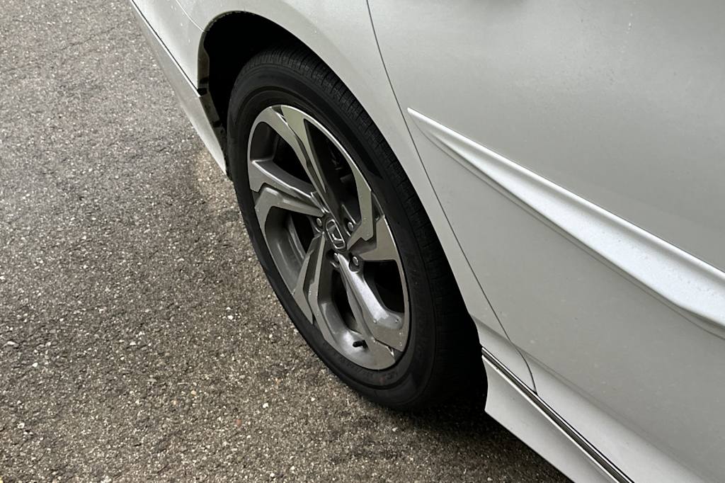 Thumbnail: 2018 Honda Accord - 15