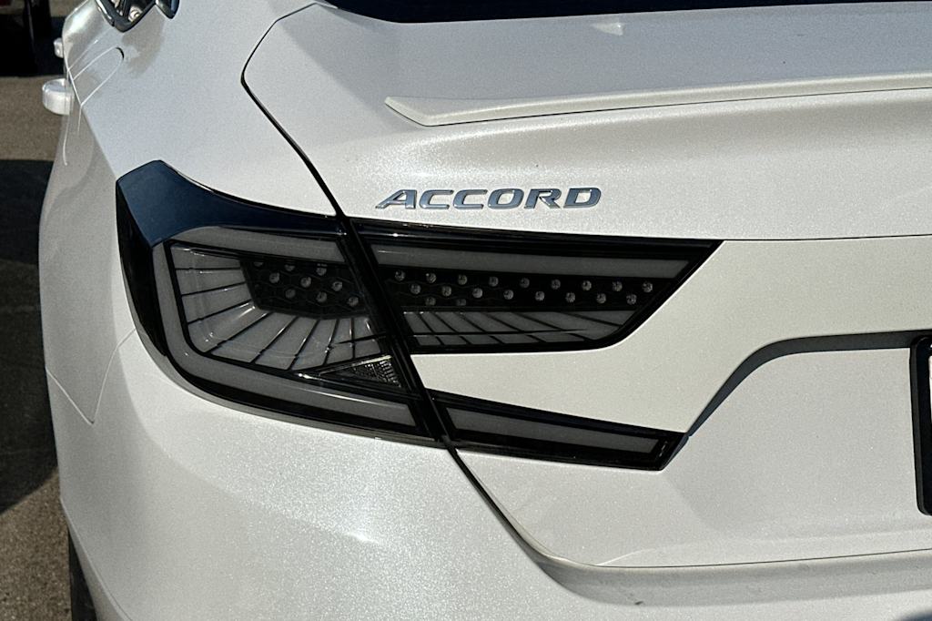 Thumbnail: 2019 Honda Accord - 15
