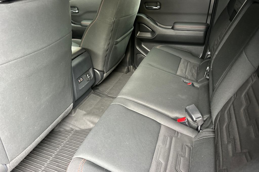 Thumbnail: 2023 Nissan Frontier - 12