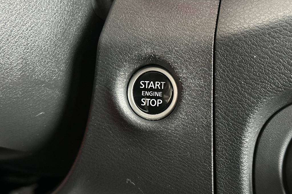 Thumbnail: 2023 Nissan Frontier - 27